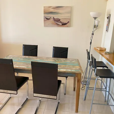 Apto Terraza De Golf * موخاكار